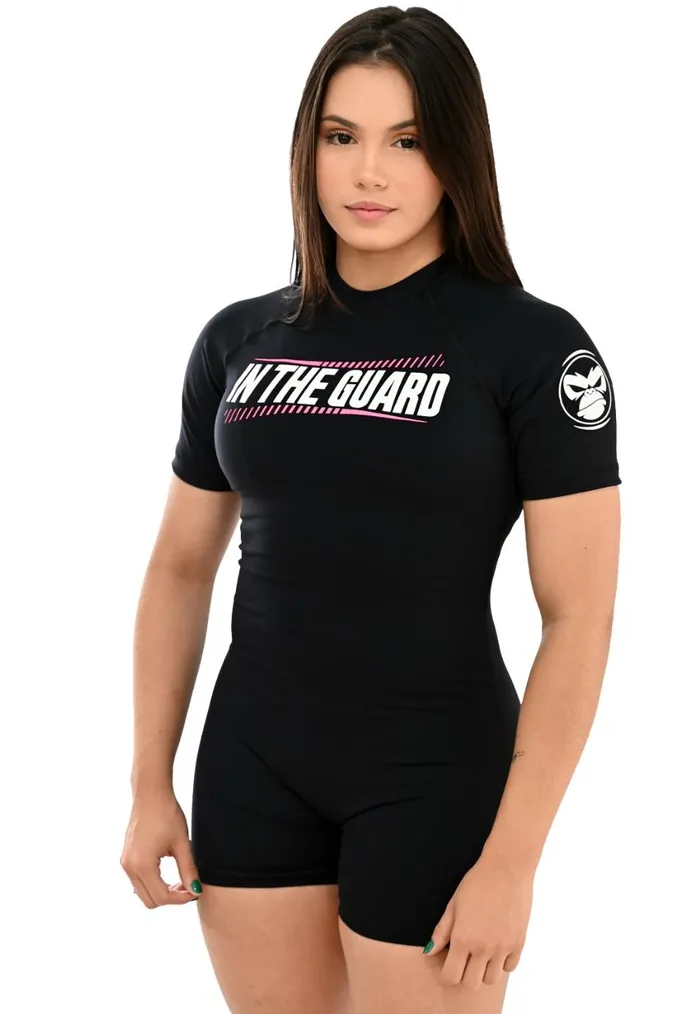 Macaquinho Feminino In The Guard